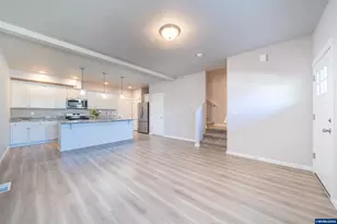 1657 SE Barberry Ave, Dallas, OR 97338 - Photo 13