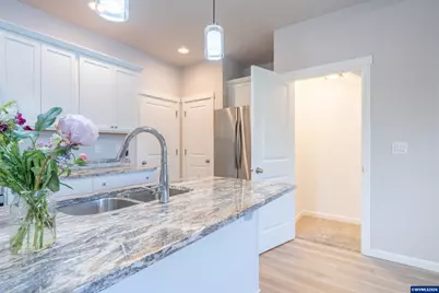 1657 SE Barberry Av, Dallas, OR 97338 - Photo 11