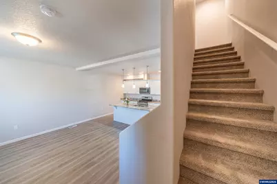 1657 SE Barberry Av, Dallas, OR 97338 - Photo 15