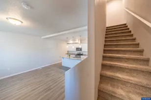 1657 SE Barberry Ave, Dallas, OR 97338 - Photo 15