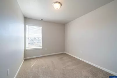 1657 SE Barberry Av, Dallas, OR 97338 - Photo 19