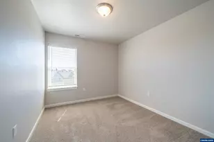 1657 SE Barberry Ave, Dallas, OR 97338 - Photo 19