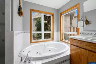 986 Henning Way N, Keizer, OR 97303 - Photo 21