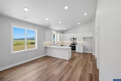 356 E Kisling Av, Brownsville, OR 97327 - Photo 7