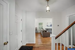 1101 SW Sunset Dr, Corvallis, OR 97333 - Photo 7