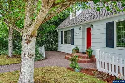 1101 SW Sunset Dr, Corvallis, OR 97333 - Photo 5