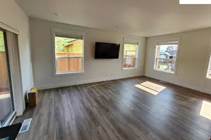 Model Q NW Coast Mountain Dr, Dallas, OR 97338 - Photo 13