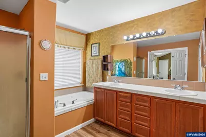 325 Stellers Eagle St NW, Salem, OR 97304 - Photo 27