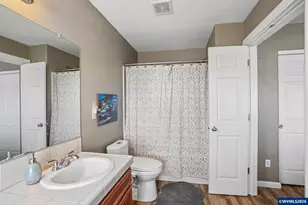 325 Stellers Eagle St NW, Salem, OR 97304 - Photo 35