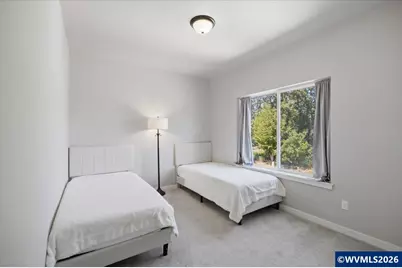 3751 Village Center Dr SE, Salem, OR 97302 - Photo 21