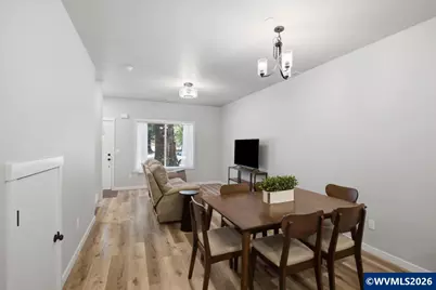 3751 Village Center Dr SE, Salem, OR 97302 - Photo 11