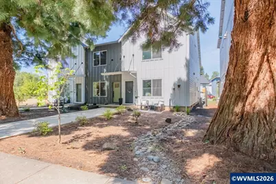 3751 Village Center Dr SE, Salem, OR 97302 - Photo 33