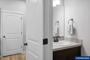 3751 Village Center Dr SE, Salem, OR 97302 - Photo 13
