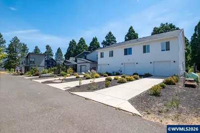 3751 Village Center Dr SE, Salem, OR 97302 - Photo 29