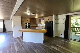 38129 Weirich Dr, Lebanon, OR 97355 - Photo 11
