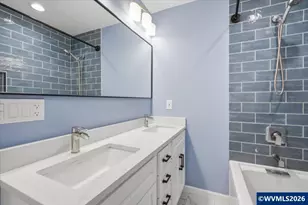 1020 N 3rd St, Woodburn, OR 97071 - Photo 31
