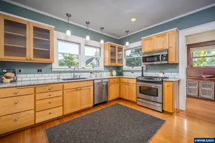820 4th Av SW, Albany, OR 97321 - Photo 11