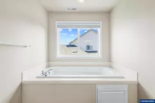 762 Burgundy Ave NE, Keizer, OR 97303 - Photo 29