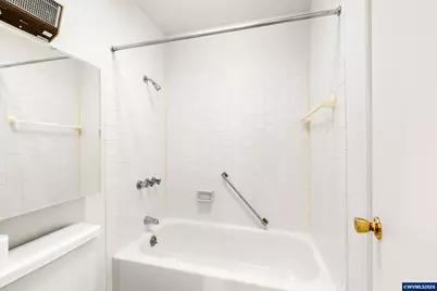 950 Evergreen #110 Rd, Woodburn, OR 97071 - Photo 13