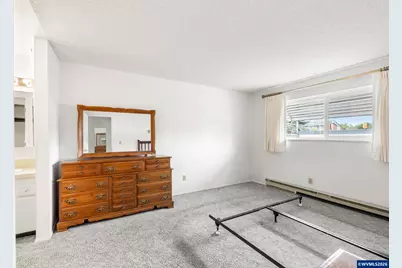 950 Evergreen #110 Rd, Woodburn, OR 97071 - Photo 9