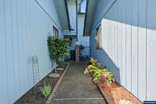 3335 Jackson #10 St SE, Albany, OR 97322 - Photo 3