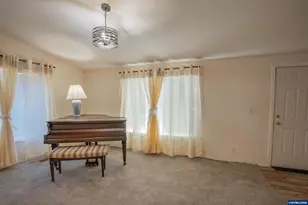 200 Market #280 St, Lebanon, OR 97355 - Photo 13
