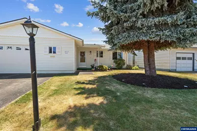 2212 Country Club Ter, Woodburn, OR 97071 - Photo 39