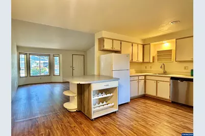 409 SE Villa Dr, Corvallis, OR 97333 - Photo 3
