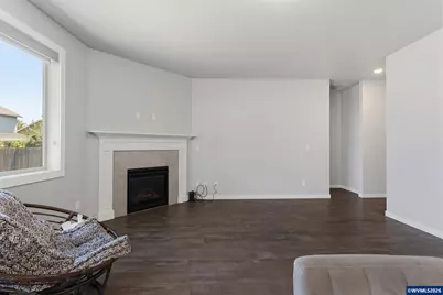 1262 Daylily St, Woodburn, OR 97071 - Photo 7