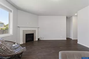 1262 Daylily St, Woodburn, OR 97071 - Photo 7