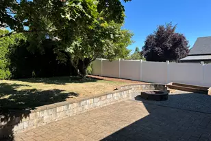777 Eisenhower Dr NW, Salem, OR 97304 - Photo 25