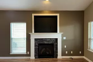 777 Eisenhower Dr NW, Salem, OR 97304 - Photo 7