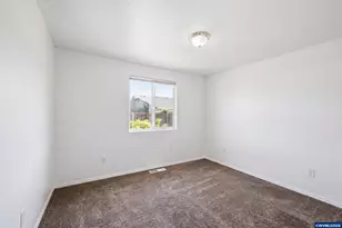 1676 Warbler Ct SE, Salem, OR 97317 - Photo 17