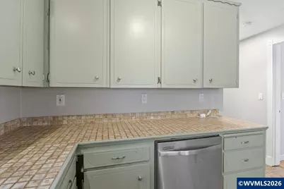 656 SW Levens St, Dallas, OR 97338 - Photo 35
