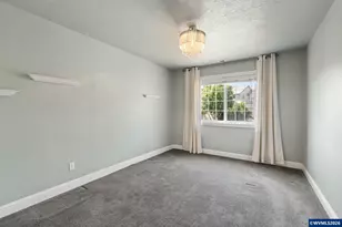 592 Sussex Ave SE, Salem, OR 97306 - Photo 31