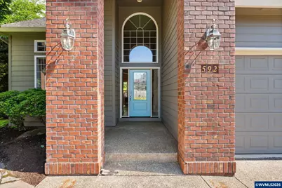 592 Sussex Av SE, Salem, OR 97306 - Photo 3