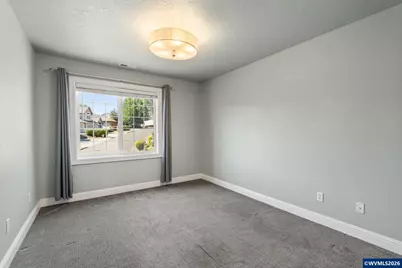 592 Sussex Av SE, Salem, OR 97306 - Photo 33