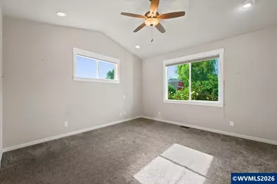 2020 Evergreen Av NE, Albany, OR 97321 - Photo 23