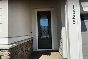 1525 N River Alder St, Canby, OR 97013 - Photo 5