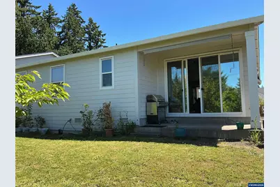 1525 N River Alder St, Canby, OR 97013 - Photo 29