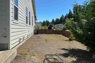 1525 N River Alder St, Canby, OR 97013 - Photo 27