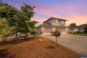1475 Orchardview Ave NW, Salem, OR 97304 - Photo 23