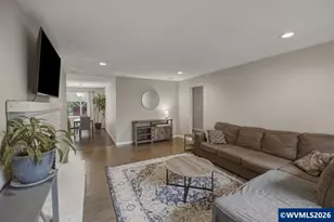256 Gregory Ln SE, Salem, OR 97302 - Photo 5