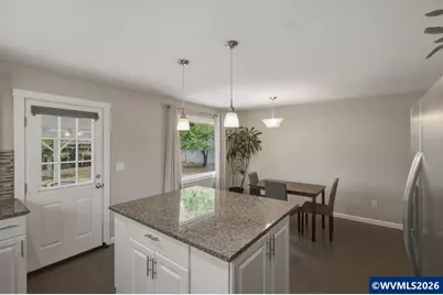 256 Gregory Ln SE, Salem, OR 97302 - Photo 15
