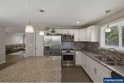 256 Gregory Ln SE, Salem, OR 97302 - Photo 13