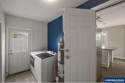 256 Gregory Ln SE, Salem, OR 97302 - Photo 27