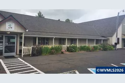 1305 Hill St SE, Albany, OR 97322 - Photo 1