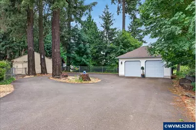 935 Springhill Dr NW, Albany, OR 97321 - Photo 3