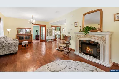 32140 Tangent Dr, Tangent, OR 97389 - Photo 5