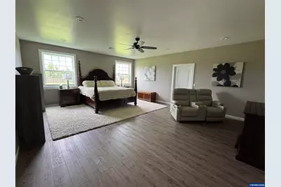 38053 Robinson Dr, Scio, OR 97374 - Photo 23